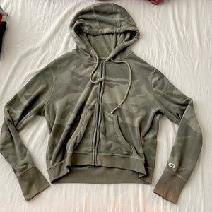 Army print Zip up